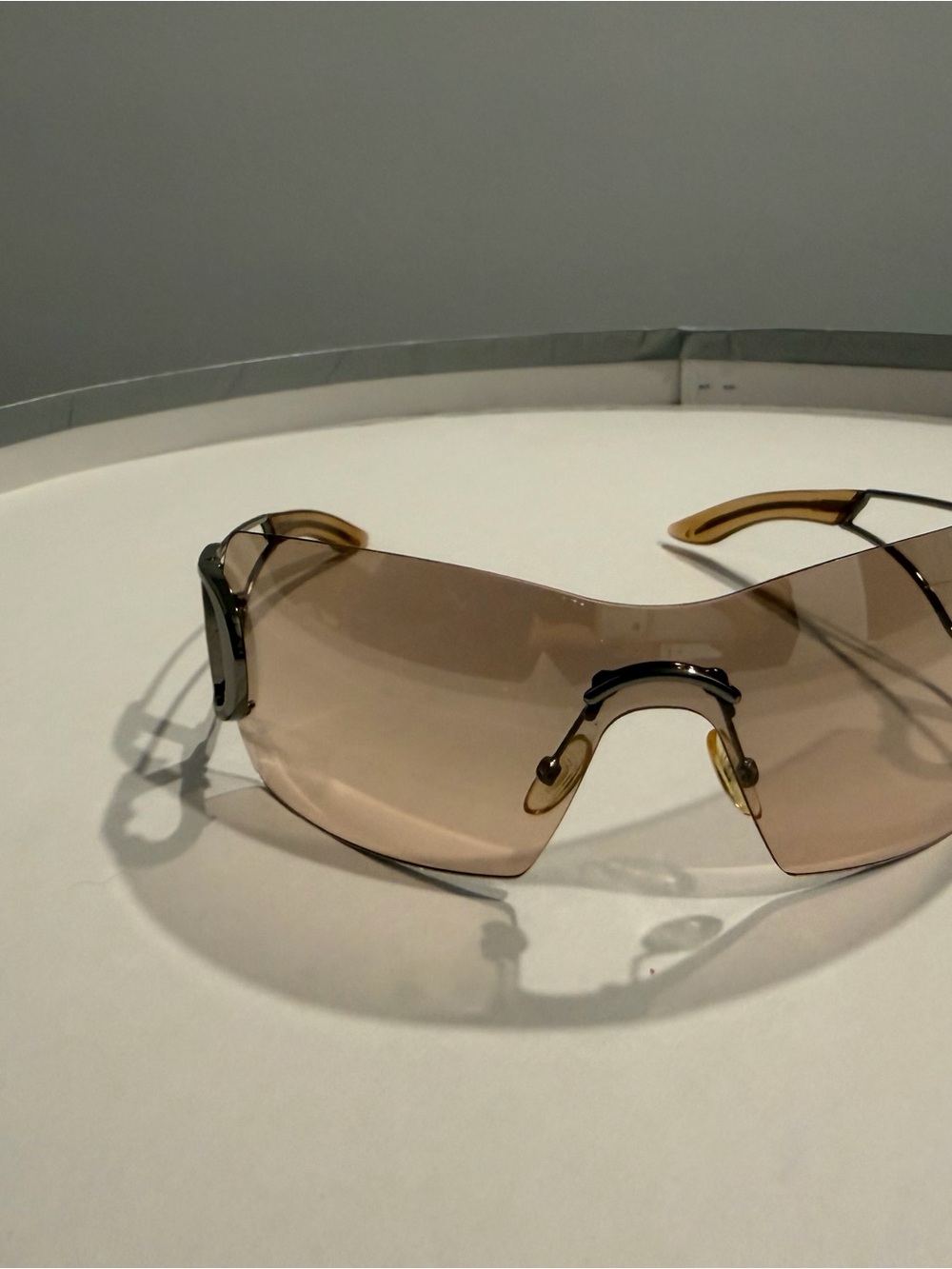 Dior Women's Shield rimless Sunglasses in Brown Gradient vintage - Picture 3 of 13